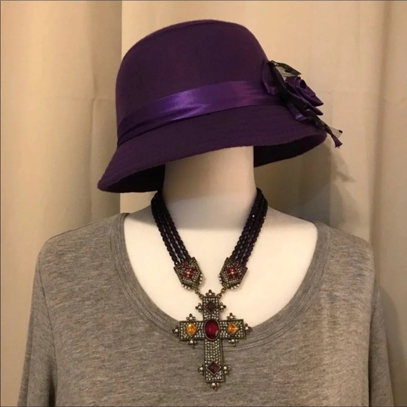 Heidi Daus. Purple / Colorful Cross. New. - Picture 6 of 8